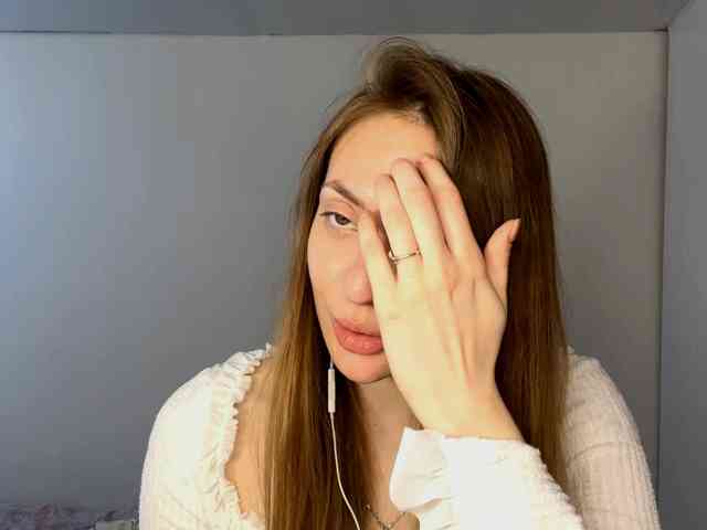 MyrticeDollen webcam