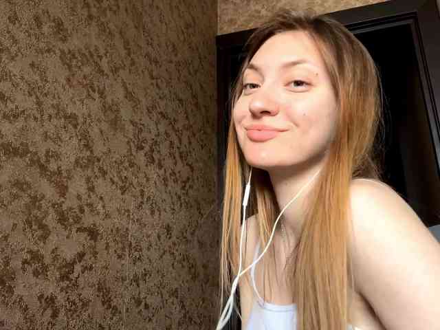 MyrticeDollen webcam