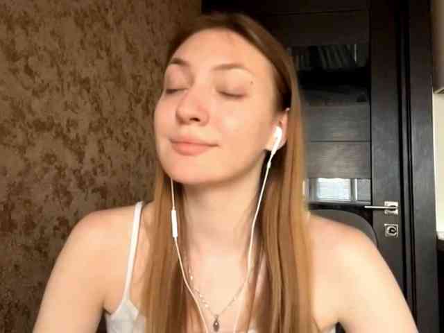 MyrticeDollen webcam