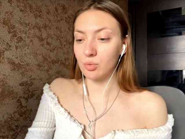 MyrticeDollen webcam