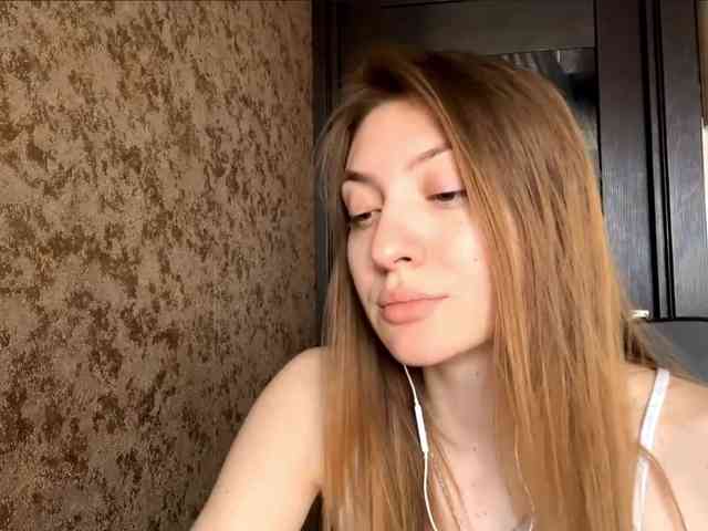 MyrticeDollen webcam