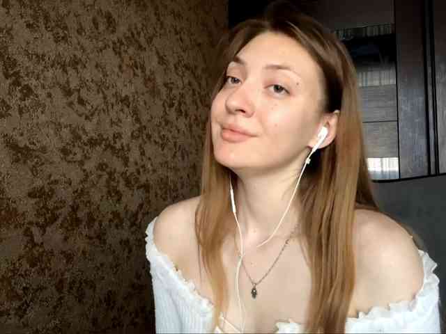 MyrticeDollen webcam