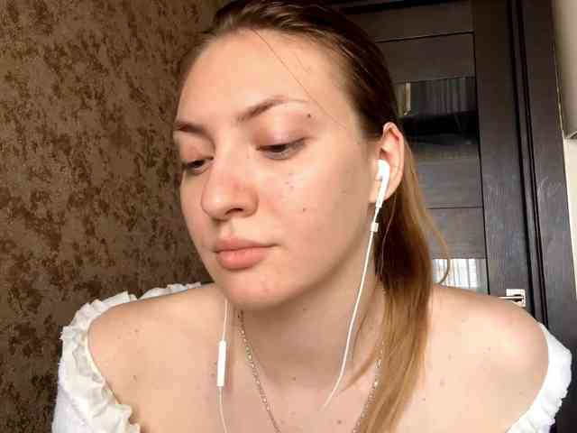 MyrticeDollen webcam
