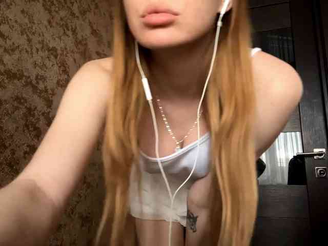 MyrticeDollen webcam