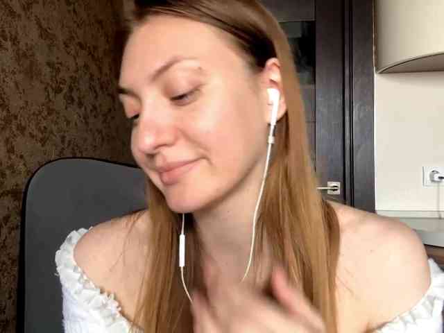 MyrticeDollen webcam