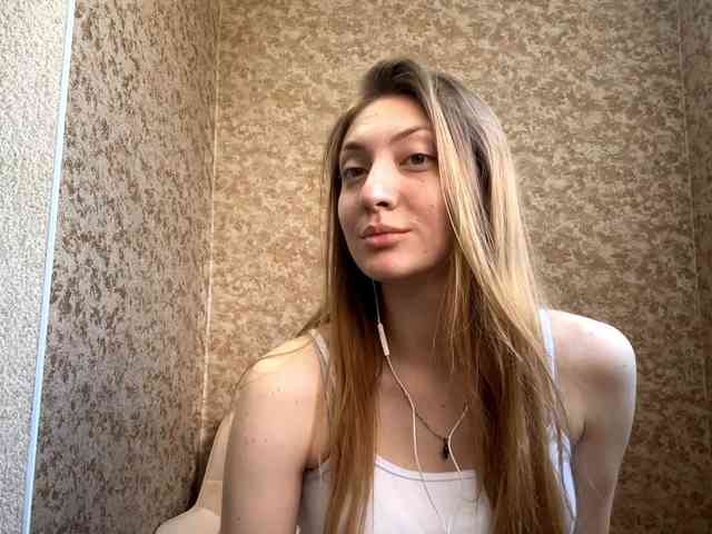 MyrticeDollen webcam