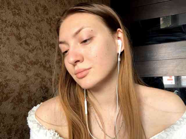 MyrticeDollen webcam