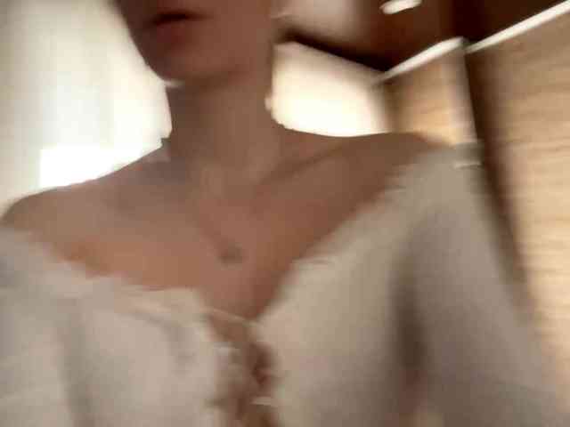 MyrticeDollen webcam