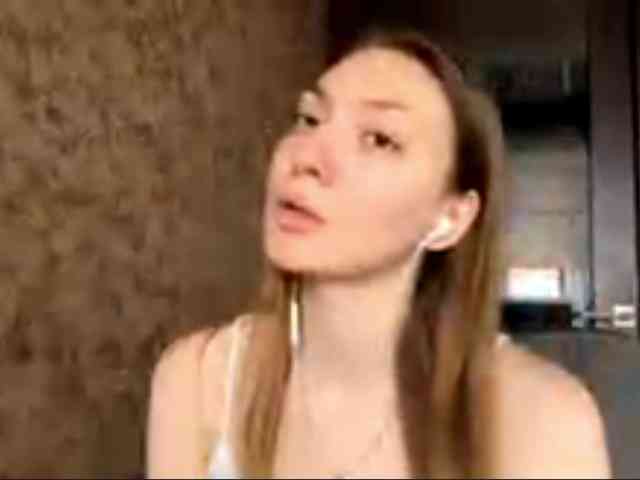 MyrticeDollen webcam