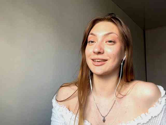 MyrticeDollen webcam