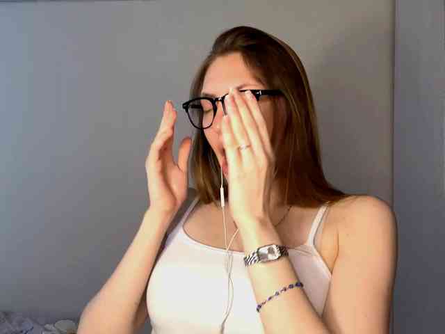 MyrticeDollen webcam