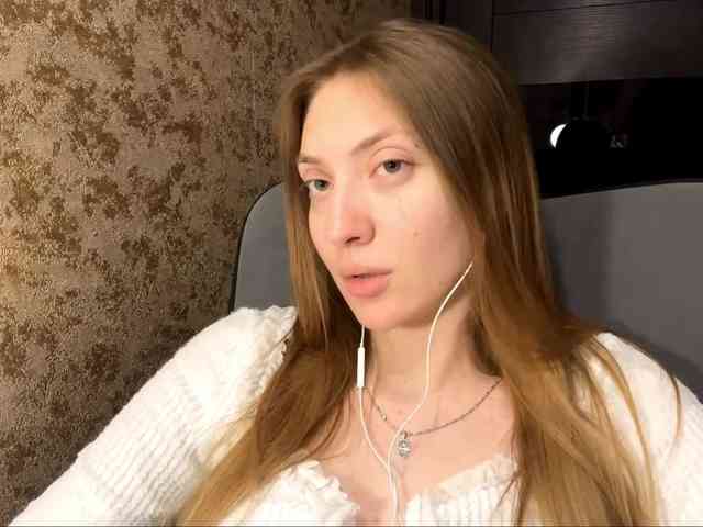 MyrticeDollen webcam