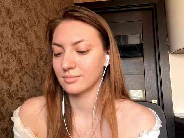 MyrticeDollen webcam