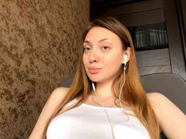 MyrticeDollen webcam