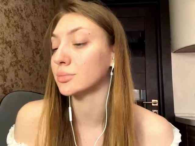 MyrticeDollen webcam