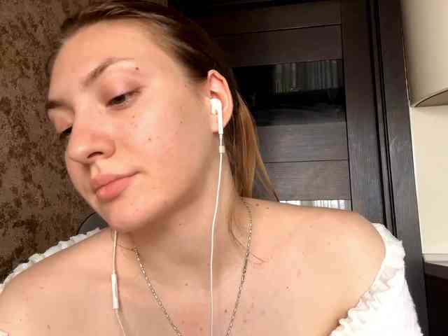 MyrticeDollen webcam