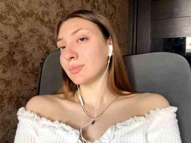 MyrticeDollen webcam