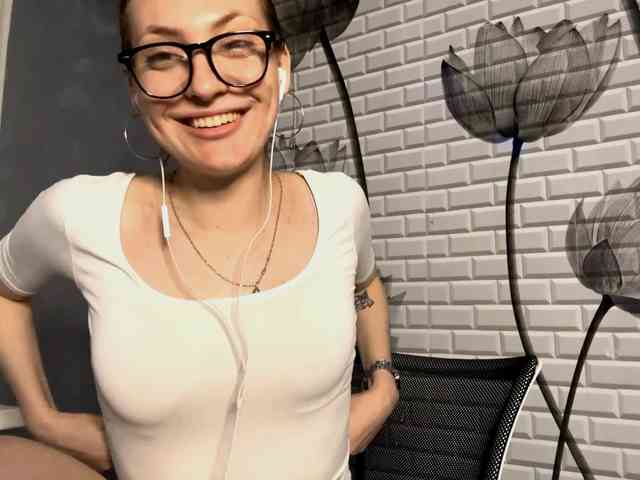 MyrticeDollen webcam