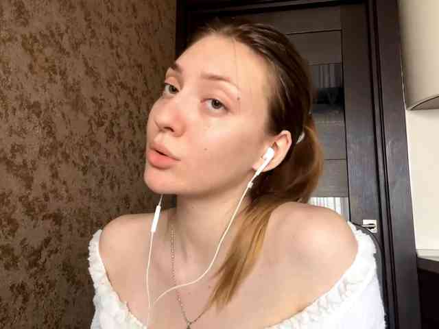 MyrticeDollen webcam