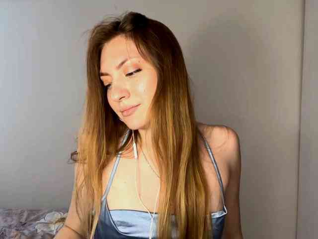 MyrticeDollen webcam
