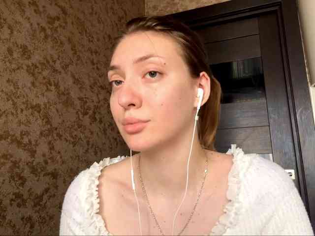 MyrticeDollen webcam