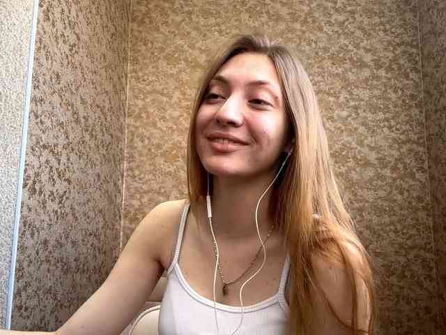 MyrticeDollen webcam