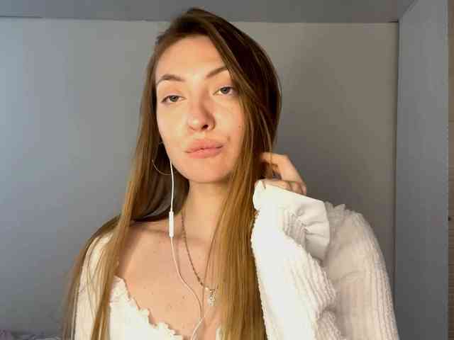 MyrticeDollen webcam