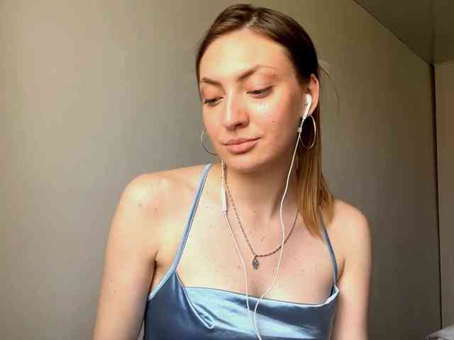 MyrticeDollen webcam