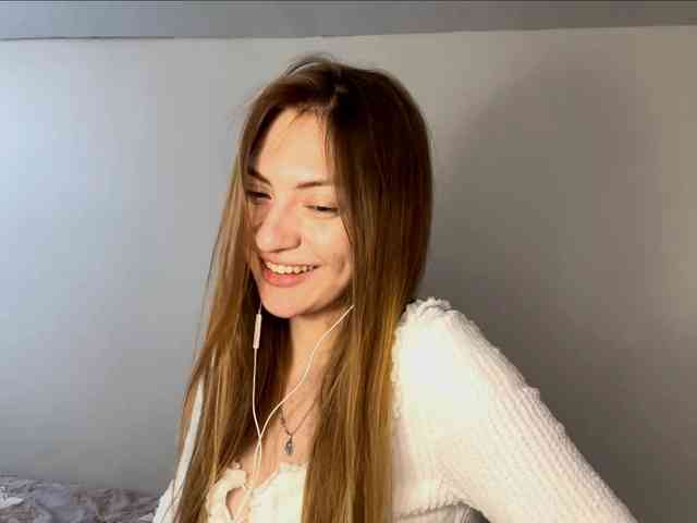 MyrticeDollen webcam