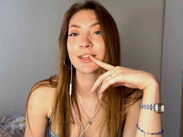 MyrticeDollen webcam