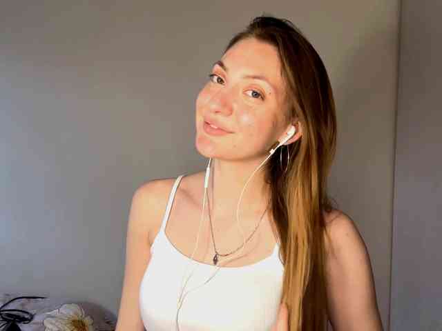 MyrticeDollen webcam