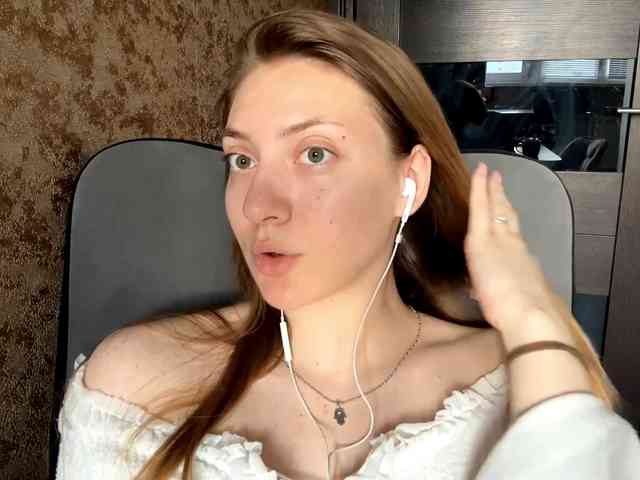 MyrticeDollen webcam