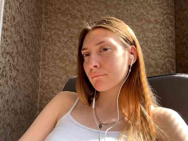 MyrticeDollen webcam