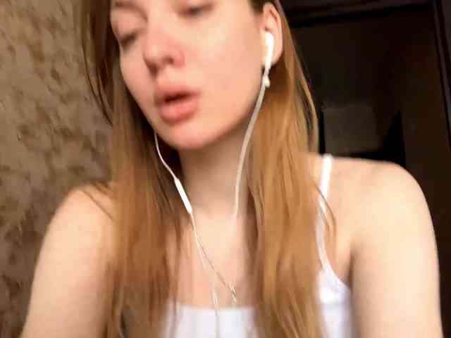MyrticeDollen webcam