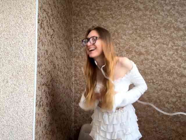 MyrticeDollen webcam