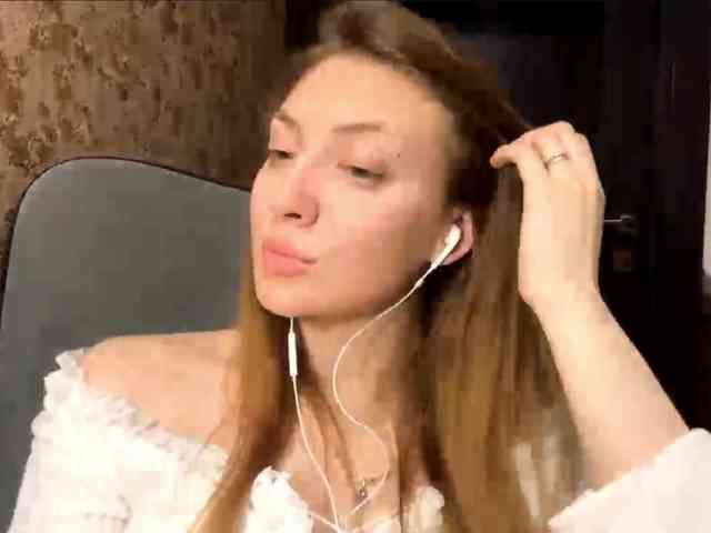 MyrticeDollen webcam