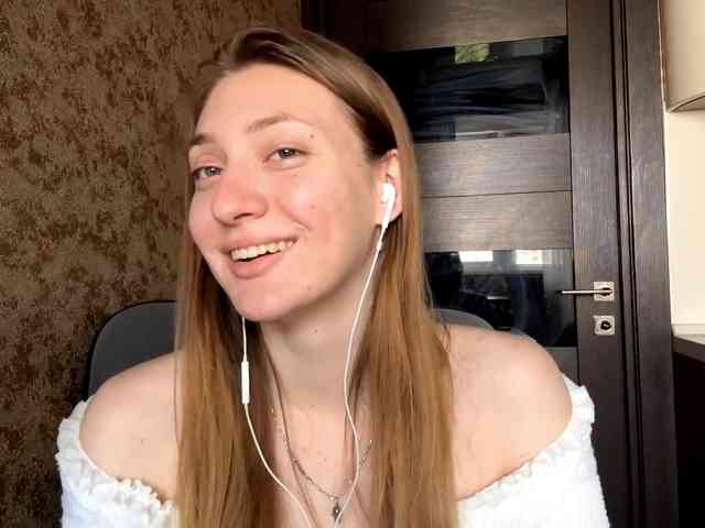 MyrticeDollen webcam
