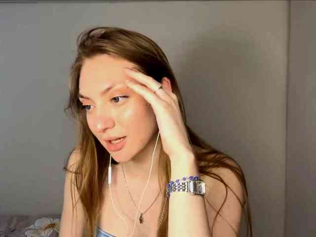 MyrticeDollen webcam