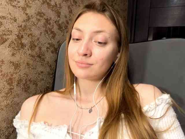 MyrticeDollen webcam