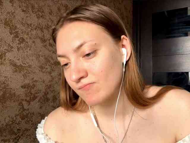 MyrticeDollen webcam