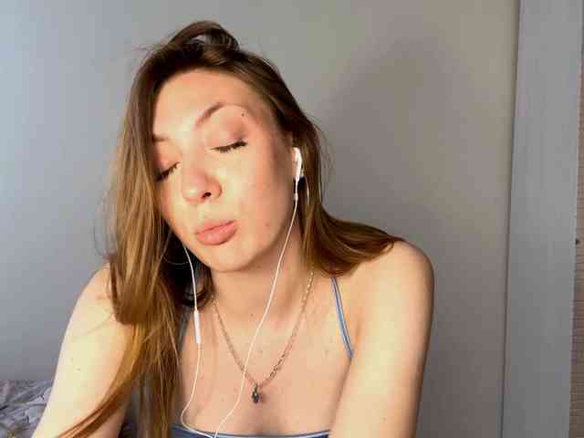 MyrticeDollen webcam