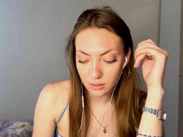 MyrticeDollen webcam
