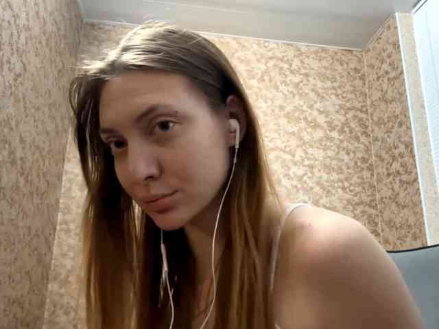 MyrticeDollen webcam
