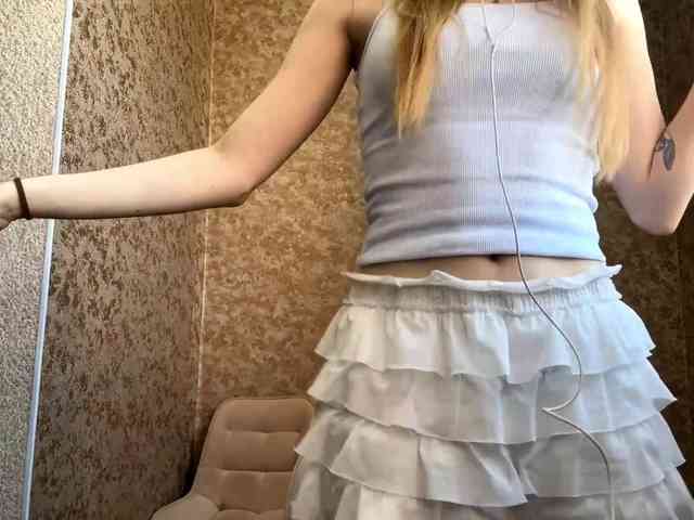 MyrticeDollen webcam