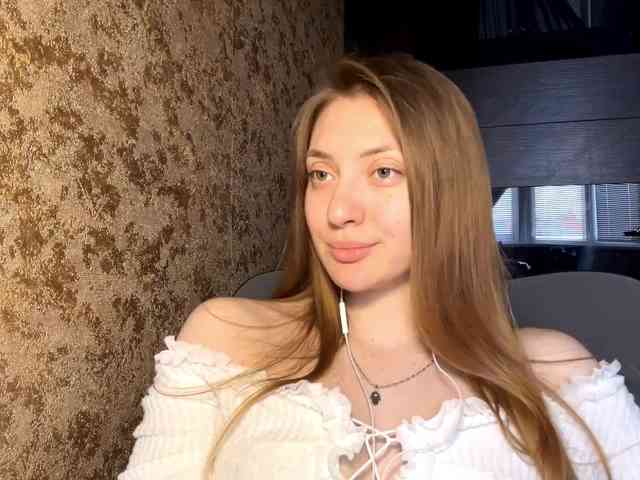 MyrticeDollen webcam