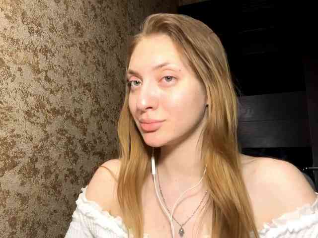 MyrticeDollen webcam