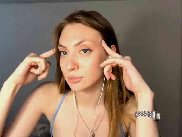 MyrticeDollen webcam