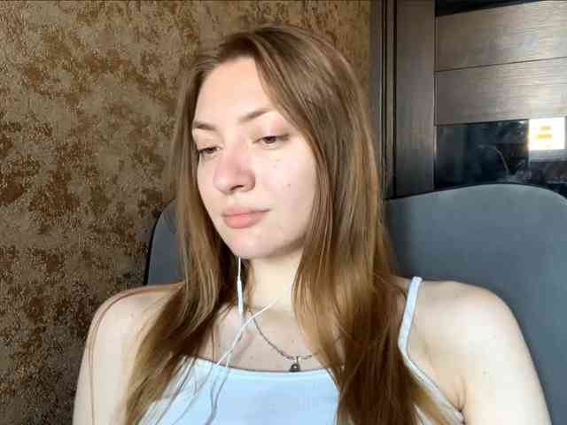 MyrticeDollen webcam