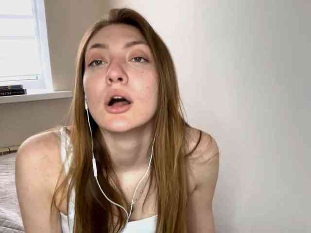 MyrticeDollen webcam