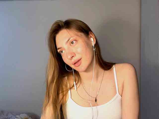 MyrticeDollen webcam